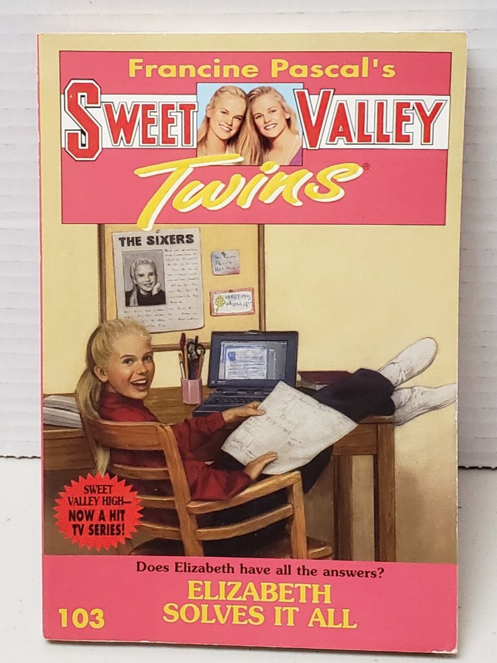 Sweet Valley Twins #103 Elizabeth Solves It All